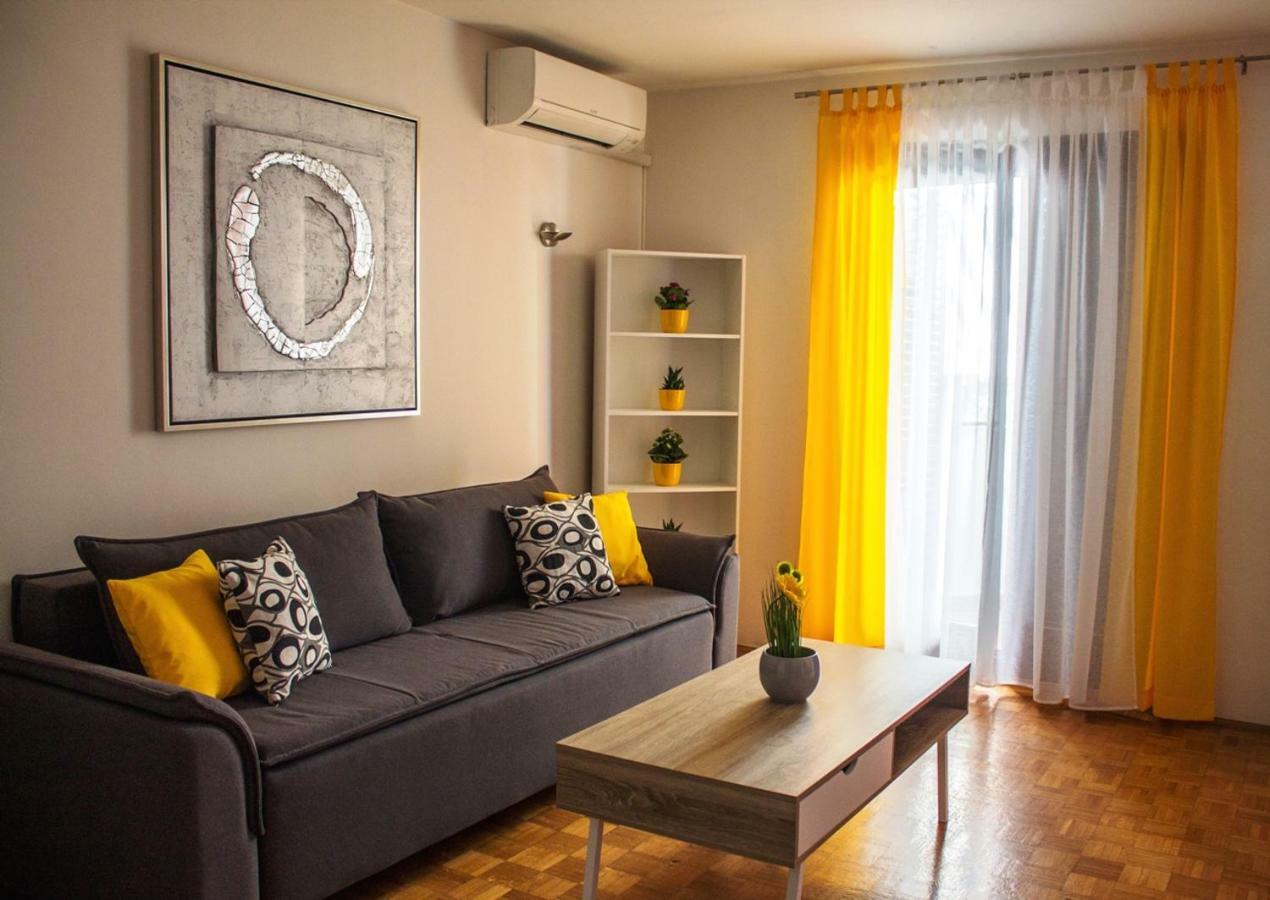 Apartment Kaya Pula Bagian luar foto